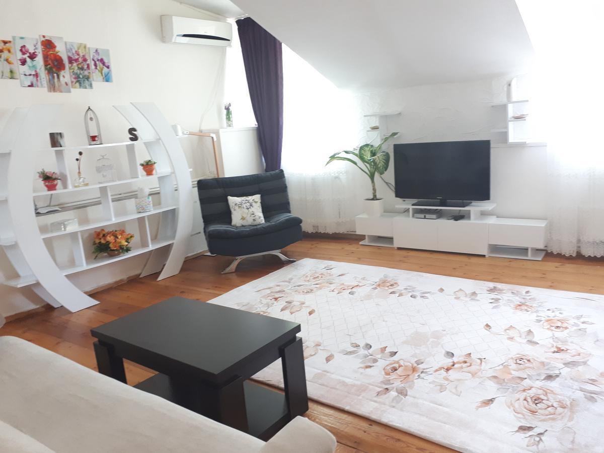 Karin House Leilighet Tbilisi Eksteriør bilde